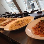 ピッツァ＆グリル横浜パラダイス - 料理写真