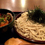 本手打　鯛屋 - スタミナつけ麺　800円