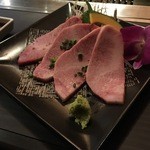 焼肉 美炙樂 - 大トロカルビ（1800円）