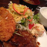洋食SAEKI - クイックランチ「ハンバーグ+チキンカツ」(850円)を頂きました。