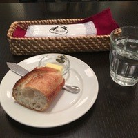 カンティネッタバズ - パンは食べ放題です