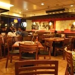 Max's RESTAURANT - 