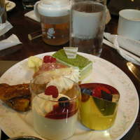 クロスダイン - ケーキたち。