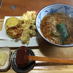 天祥そば処 - 料理写真:天ぷらそば ¥1000
