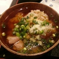 鴨料理専門店 鴨亭 - これが付け汁かけご飯。チーズを適量加えます。