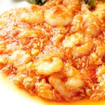 Boiled shrimp with chili sauce (shrimp chili)