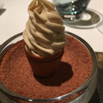 レストランエール - フォアグラのソフトクリーム