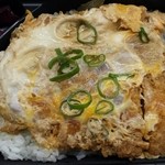 内野牛肉店 - かつ丼弁当