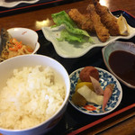 Oshoku Jidokoro Araiso - 海の幸フライ定食。