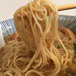 まるぎん商店 - アゴそば
      細麺