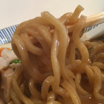 まるぎん商店 - アゴそば
      太麺