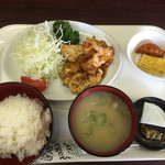 鈴木亭 - 鳥の生姜焼き定食