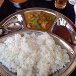 Himalayan Restaurant & Bar - 2016.2