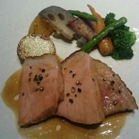 レストラン リューズ - 新潟産妻有ポークのロースト