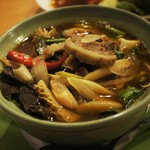 クルワ・プリックタイ - 牛肉入りトムサーブ 1,000
      円