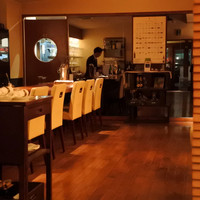 DINING 六区 - 店内