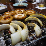 butasute Wakayanagi - ☆お野菜も焼き焼き☆