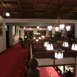 奈良ホテル - 本館２階からロビーを眺める。