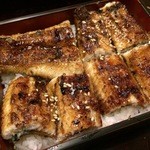 上村うなぎ屋 - 名代の逸品、上村うなぎ屋のうな重。天然鰻ならではの身の食感が他店とは一線を画します。