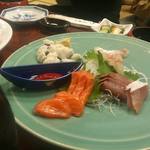 ト一 - お刺身