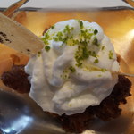 サンス・エ・サヴール - デザート１
      ショコラとマスカルポーネのムース