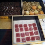 サンス・エ・サヴール - 小菓子
      ワゴンサービス