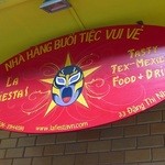 La Fiesta! - 店先の看板