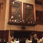 Benjamin Steak House - 壁際の席