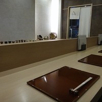 馳走 山傳 - 店内
