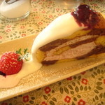ファイブフィートカフェ - ロールケーキ