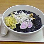 豊国製麺所 - 黒ごまラーメン