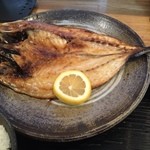 旨いもん食堂かどや - 大あじの干物焼