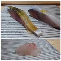 鮨 巳之七 - ◆主人には「鯖」・・薄板昆布と蕪の甘酢漬けがのせられています。
                  ◆鯖を頂けない私には「ほうぼう（長崎産）