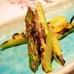 鮨 大照 - 焼きアスパラガス（2016年3月：3回目訪問）