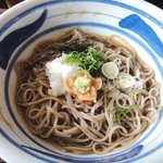 加茂七茶屋 - (冷)梅そば1000円