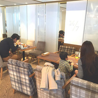 24/7 restaurant - 