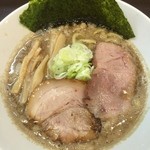 麺屋りゅう - 背脂煮干しそば（アップ）