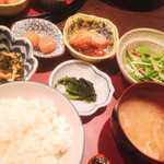 Kaasan No Daidokoro - ランチの小鉢