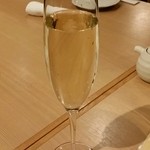 食彩一番 - 【土鍋御飯コース】最初のスパークリング