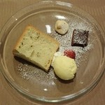 コロラティカフェ - ドルチェ盛合せ