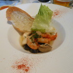 オチェーアノ - ４ディッシュコース　シュリンプとマッシュルームのアヒージョ クルトン添え　2013.10