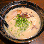 らーめん晴れるや - 豚こつあっさり