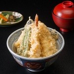 割烹 天ぷら 三太郎 - 海老穴子天丼　￥1,700