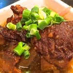 Stewed beef tendon