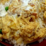 ビアンモール - かつ丼のアップ。