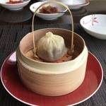 マンダリンオリエンタル 東京 - センスにて　神戸ビーフサーロインの小籠包 陳皮のアクセント