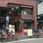 Ebessan Shokudou - ココ1軒で様々な料理が楽しめる中華からそば屋・寿司・カレー屋などが入る雑居ビルの2階・・・