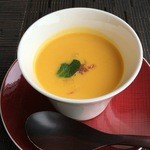 広東料理 センス - マンゴーココナッツクリーム
      グレープフルーツ入り