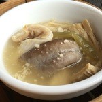 広東料理 センス - 豚の胃と中国漬物の香り蒸し