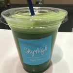 SkyHigh - エッシェンシャル ワン¥1,100-
中身:ほうれん草、ケール、セロリ、胡瓜、パセリ、キャベツ、りんご、グレープフルーツ
2016年3月18日(金)訪問